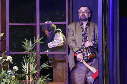 Michael Frayn: Noises Off / Valter Dragan and Uroš Fürst. Photo by Peter Uhan.