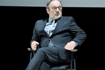 Robert Icke: The Doctor / Bojan Emeršič. Photo by Peter Uhan.