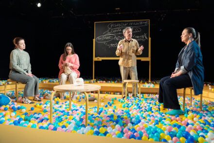 Jonathan Spector: Eureka / Nina Ivanišin, Saša Pavlin Stošić, Gregor Baković in Nina Valič Foto: Peter Uhan