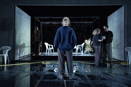 KOMARJI_arhiv_LowiRes©PeterUhan_110