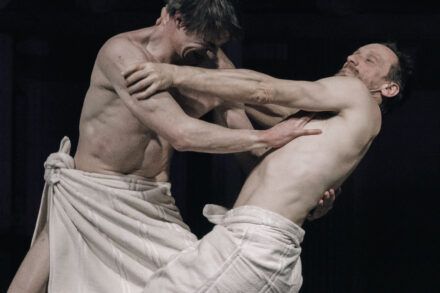 Henrik Ibsen, Viktor Ivančić: Sovražnik ljudstva / Marko Mandić in Jure Henigman Foto: Toni Soprano Meneglejte