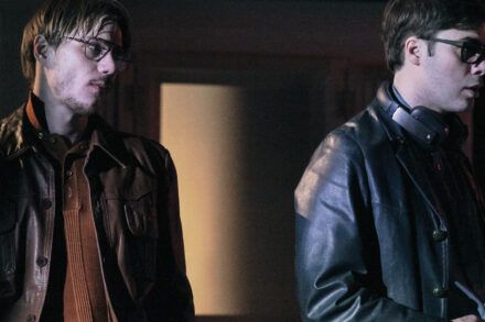 Henrik Ibsen, Viktor Ivančić: Sovražnik ljudstva / Timon Šturbej in Benjamin Krnetić Foto: Toni Soprano Meneglejte