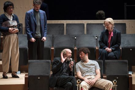 Ivan Viripajev: Iranska konferenca / Tamara Avguštin, Nejc Cijan Garlatti, Janez Škof, Benjamin Krnetić in Nina Valič Foto: Peter Uhan